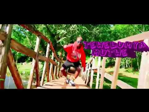 John Blaq - Tewelumya mutwe (Official Dance Video)