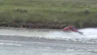 preview picture of video 'Pagani productions@powerboating on the maas 1-8-2009  part 2'