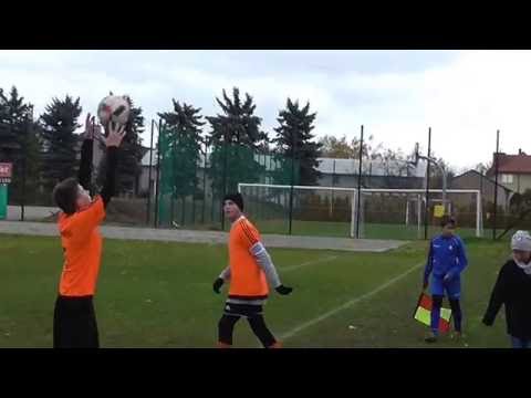 UKS IWICZNA 2002-LKS MAZOWSZE MIĘTNE 2002 I połowa meczu cz.2