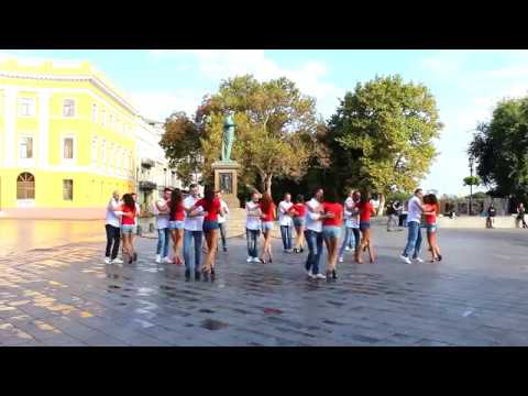 Kizomba Flash mob, Ukraine, Odessa, Dj Puto X (feat. Lylah) - Emmène-moi