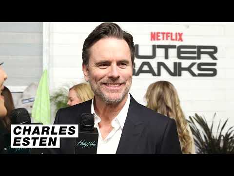 Charles Esten LOVES Being A "Villain" In Outer Banks! | Hollywire