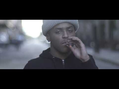 LilMoSantana - Hold Up ( Official Music Video )