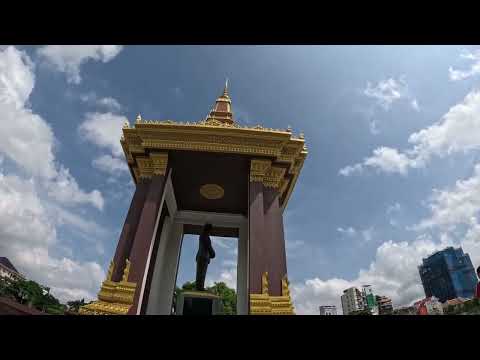 Phnom Penh - Monumento da Independência, Árvore Bodhi, Palácio
