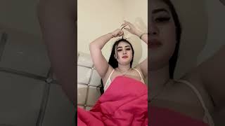 Download lagu A widow with one child is really cool mp3