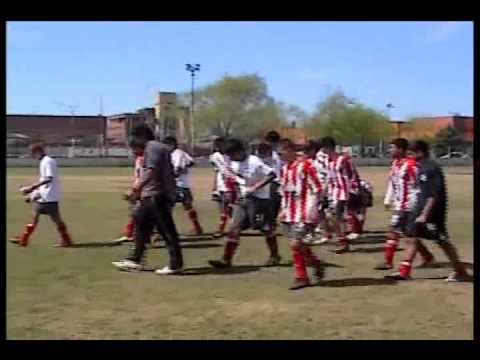 www.sabadogol.net JUVENILES B. 8va División  Barracas Ctral - Témperley. 25-9-2011.