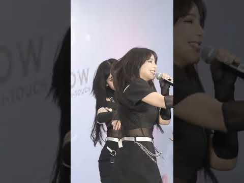 "River" Orn BNK48 [Fancam 4k] : Roadshow 12th single Central Lampang 16 Oct 2022