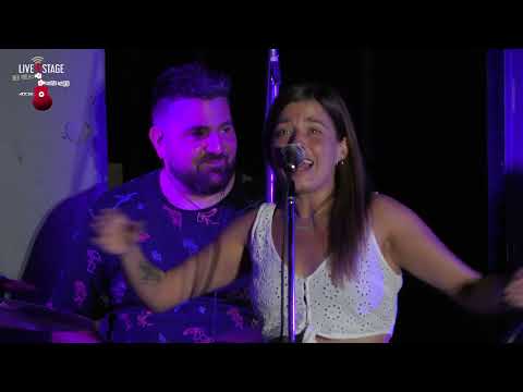 Με μια αγκαλιά τραγούδια - Καραπατάκη, Καζάκος, Πλιος | Live από Θέατρο Γκράβας