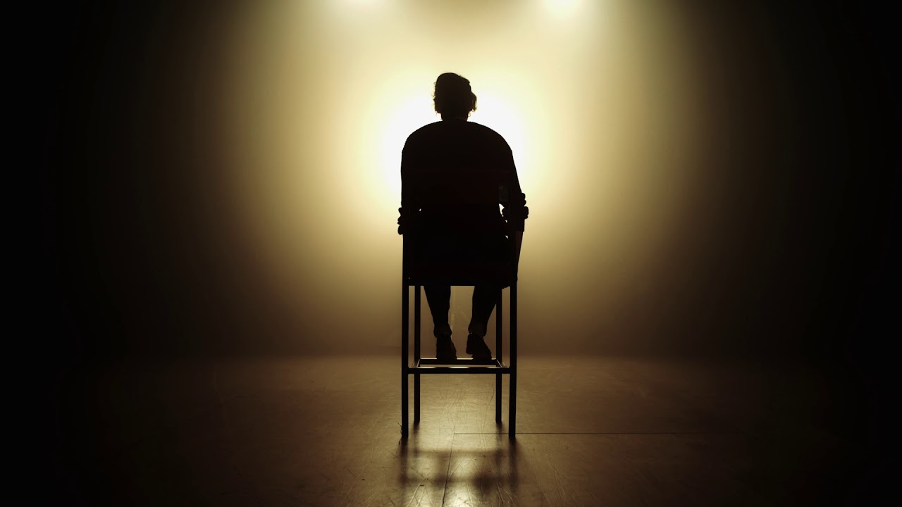 NTL 2019 Fleabag Trailer