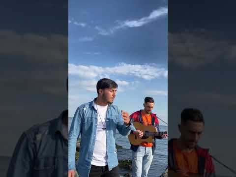 ismet Jiyan - Pencerene Bak Bir Yaralı Kırlangıç Var(COVER)