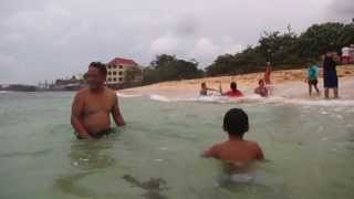 preview picture of video 'Swimming at Patar Beach'