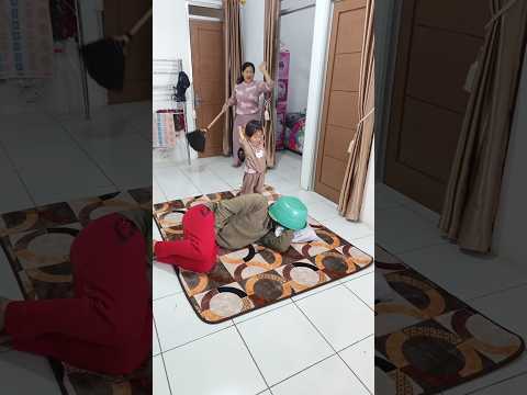 Dia berbuat dia ditinggalkan 🤣🤣🤣#comedy#funnyvideo #shorts #viral #fyp