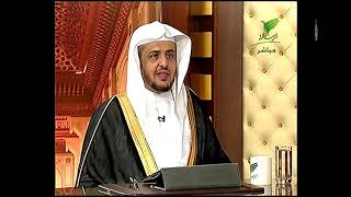 صورة إدخال القدم اليمنى في الخف قبل غسل اليسرى هل يؤثر على صحة المسح