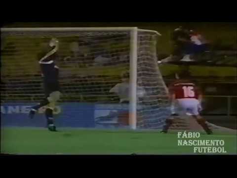 JOGADA - Caio Ribeiro e Fábio Baiano - Flamengo x Peñarol [25/11/1999]