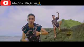 Download lagu ever salkra-girlfriend ft.arsyh idrak`(official musick fidio) mp3