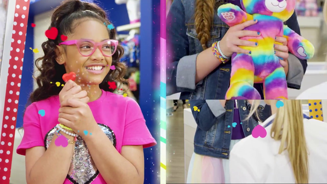 Rainbow Friends at Build-A-Bear Workshop!