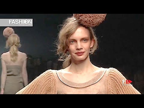 SONIA RYKIEL Fall 2010 Paris - Fashion Channel