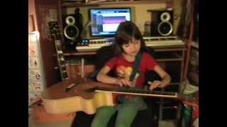 August Rush Slap Guitar: Valeria Mashkina, 7 years, "Bari Improv" (Kaki King)