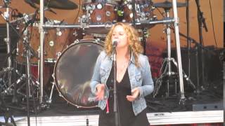 Good News, Amy Helm and The Handsome Strangers