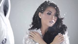 Download lagu Sarwendah - PATAH JADI DUA mp3 Download lagu Sarwendah - PATAH JADI DUA mp3