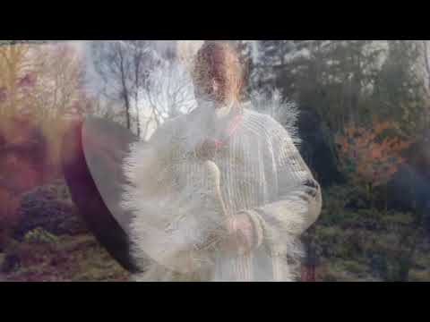 19" x 17" horseskin shamanic drum sound demo