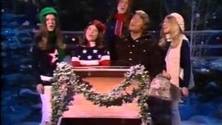 Glen Campbell/Debby Boone/Boone Girls Sing &quot;Jingle Bells&quot;