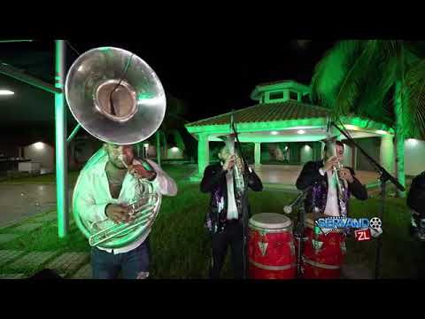 Aldo Trujillo Ft  La Decima Banda - Ley De Grandes (En Vivo)