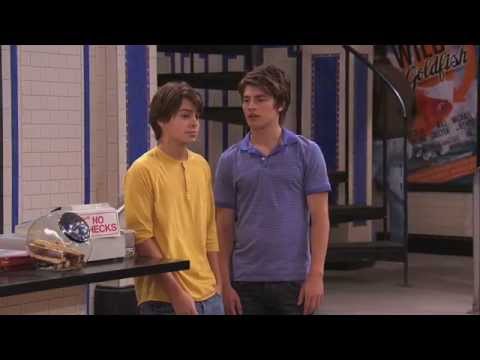 Jake T. Austin - Wizards Of Waverly Place S04E04