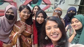 রোকেয়া হলের বান্ধবীদের সাথে পুরান ঢাকার অলি গলিতে ঘুরলাম! জগন্নাথ বিশ্ববিদ্যালয়, বিউটি বোডিংসহ কত্ত!