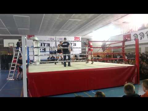 Lukáš Riha vs. Daniel Cvacho-  thai box  ELITE FACTORY   Ares gym