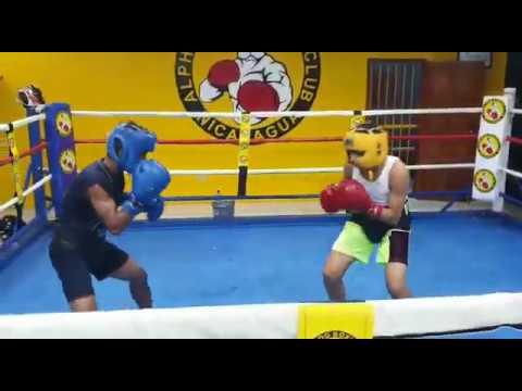 William Altamirano vs Kevin Castillo - Guanteo Amateur - Alpha Dog Boxing Club