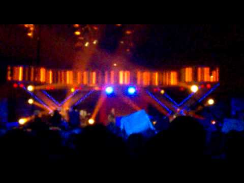 X Factor Finale 2010 Atle - Lights On.mp4