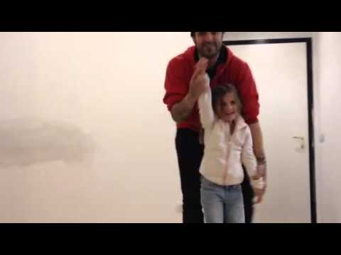 David porta Arianna in regressione