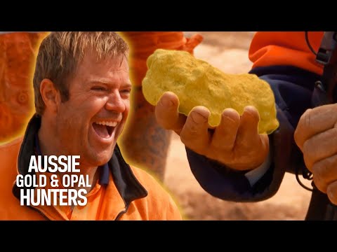 The Poseidon Crew Unearth A Monster Nugget | Aussie Gold Hunters