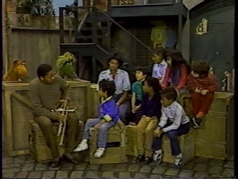 Classic Sesame Street - Wynton  Marsalis & the Kids Make Up a Story