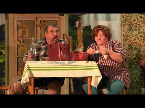 Chůvičky aneb skoro normální rodinka - Pohnuté divadlo Loukov