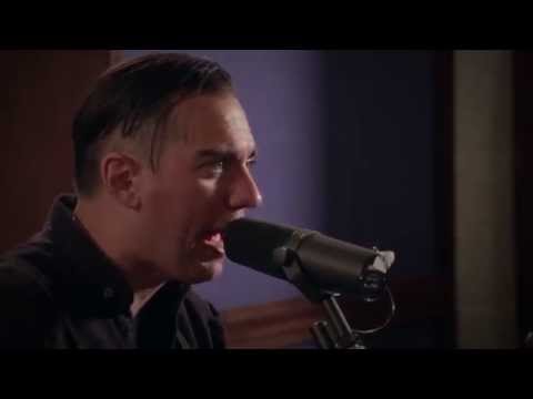 Videoclip de This Is The End (Live Acoustic At 11th Street Records) — Anti-Flag