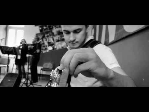 FLETNO - Stoji mi polje