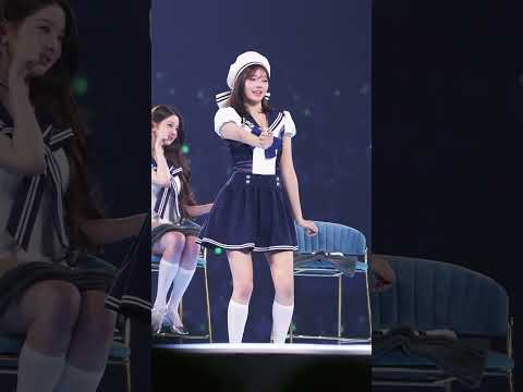 260322 예나코어도 찰떡인 레이 IVE 아이브 레이 캐치캐치 @DIVEintoIVE #레이 #ive
