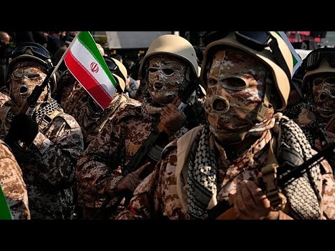 Iran, il capo dell'esercito minaccia: "Retorica contro di noi, pronti ad attacco preventivo"
