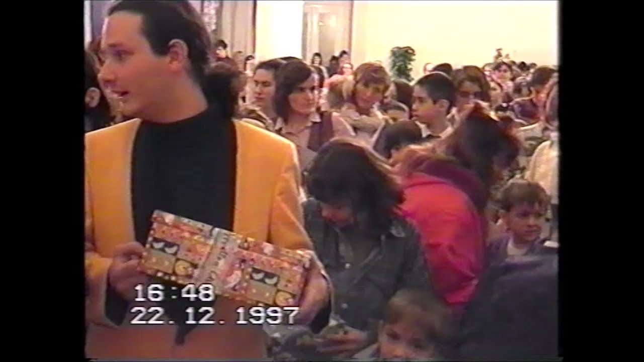 Ünnepélyes karácsonyi ajándékozás 1997