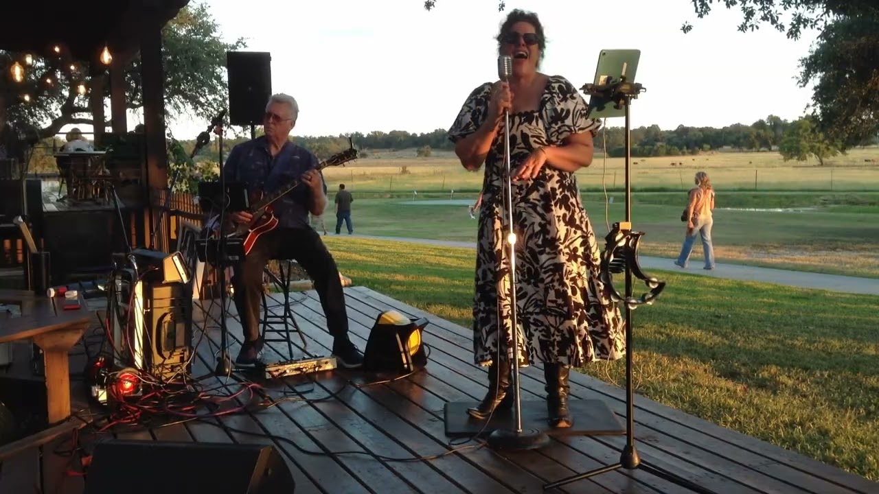 Promotional video thumbnail 26 for The Decades Band