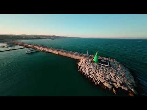 Porto di Civitanova Marche [FPV Cinematic 4k]