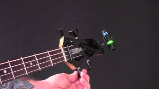 Video thumbnail for Korg Sledgehammer Pro - The Best Clip On Tuner For Bass ? by Simon Smith