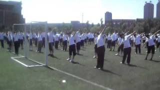 preview picture of video 'Morning exercise in a chinese high school'