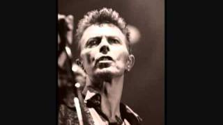 David Bowie It&#39;s Hard To Be A Saint In The City