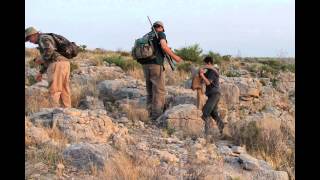 preview picture of video 'Hunting in the deserts of Texas'