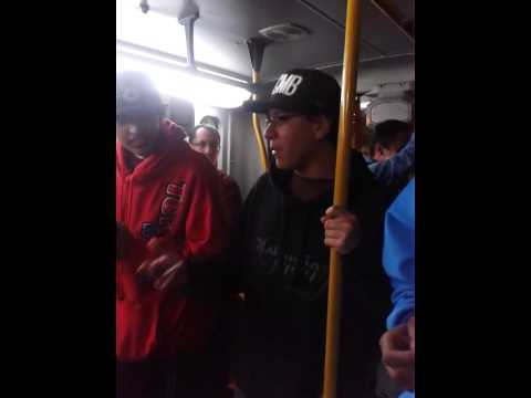 Freestyle Bogotá en el Transmilenio (Distante, Nacho, Lumiere, Mal de Parkinson, Hanzel y Nepo)