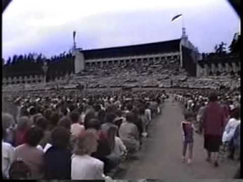Latvian Song Festival 1990 part 2