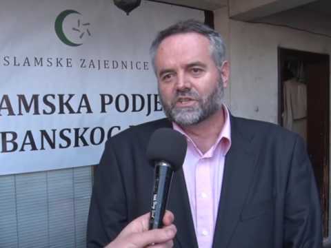 Mešihat i Hajrat dijelili kurbansko meso prvog dana bajrama