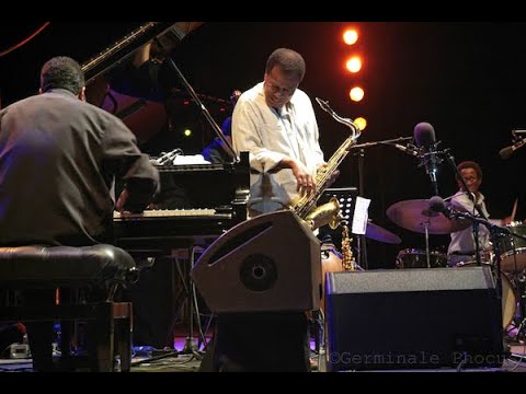 Wayne Shorter, Herbie Hancock, Dave Holland, Brian Blade: Live at The Barbican, 2nd July 2004